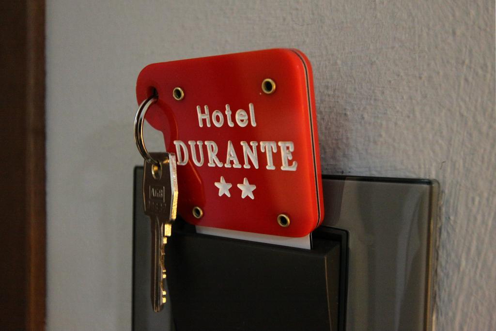 Lux Hotel Durante Милан Экстерьер фото